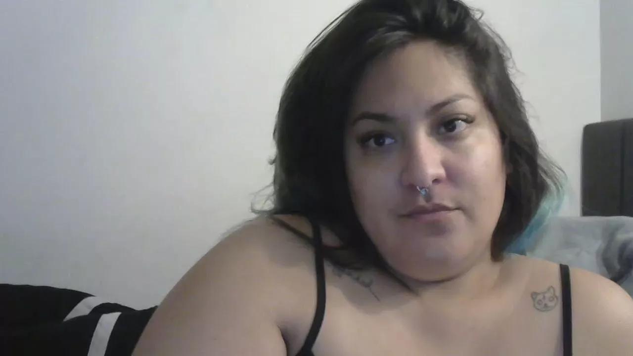 Spellbound_93 on Cam4 